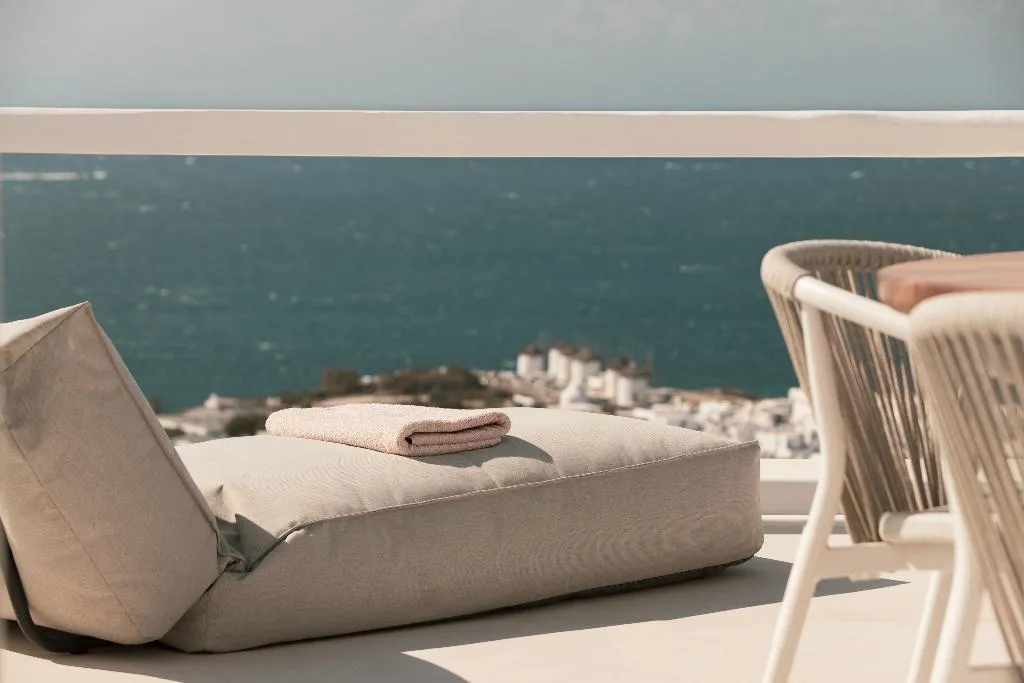 SUITE SEA VIEW HONEYMOON Room, Lovia Mykonos, Mykonos