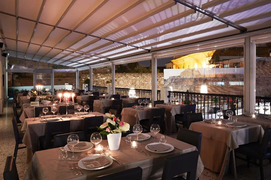 Restaurant, The Building, Rome