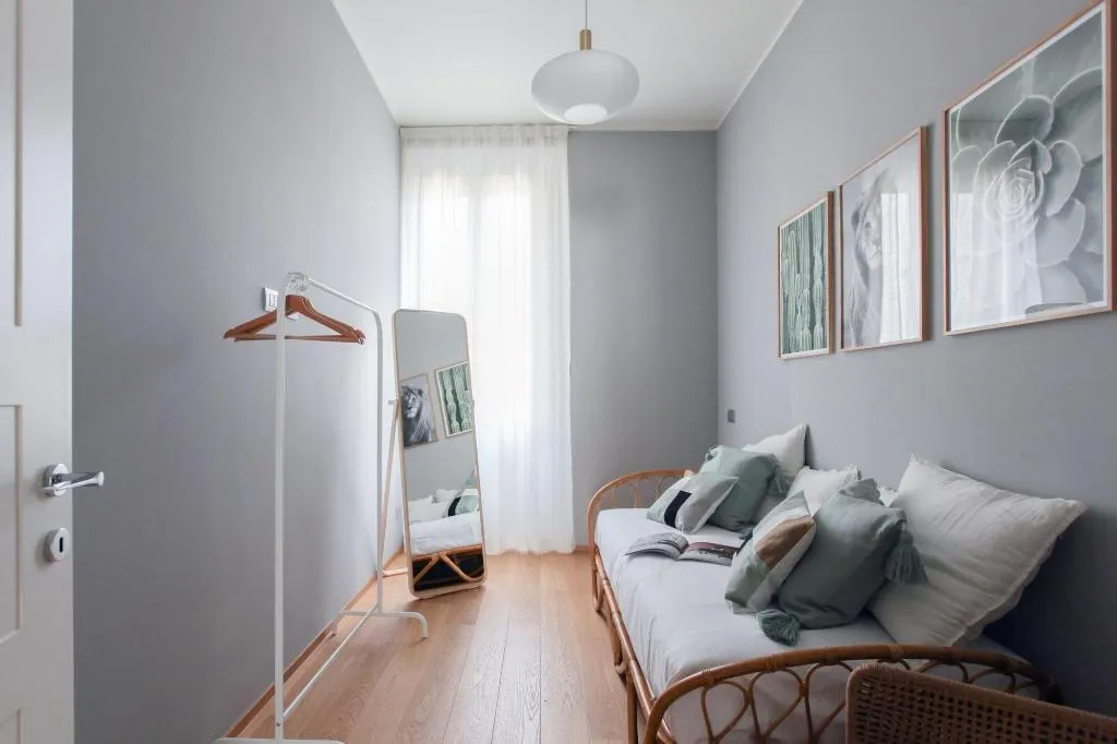 Room, Cà Bèla - Vitruvio, Milan