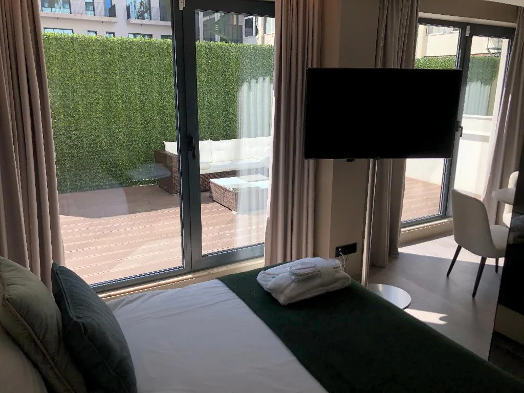 SUITE WITH TERRACE Room, Omid Saldanha Hotel, Lisbon