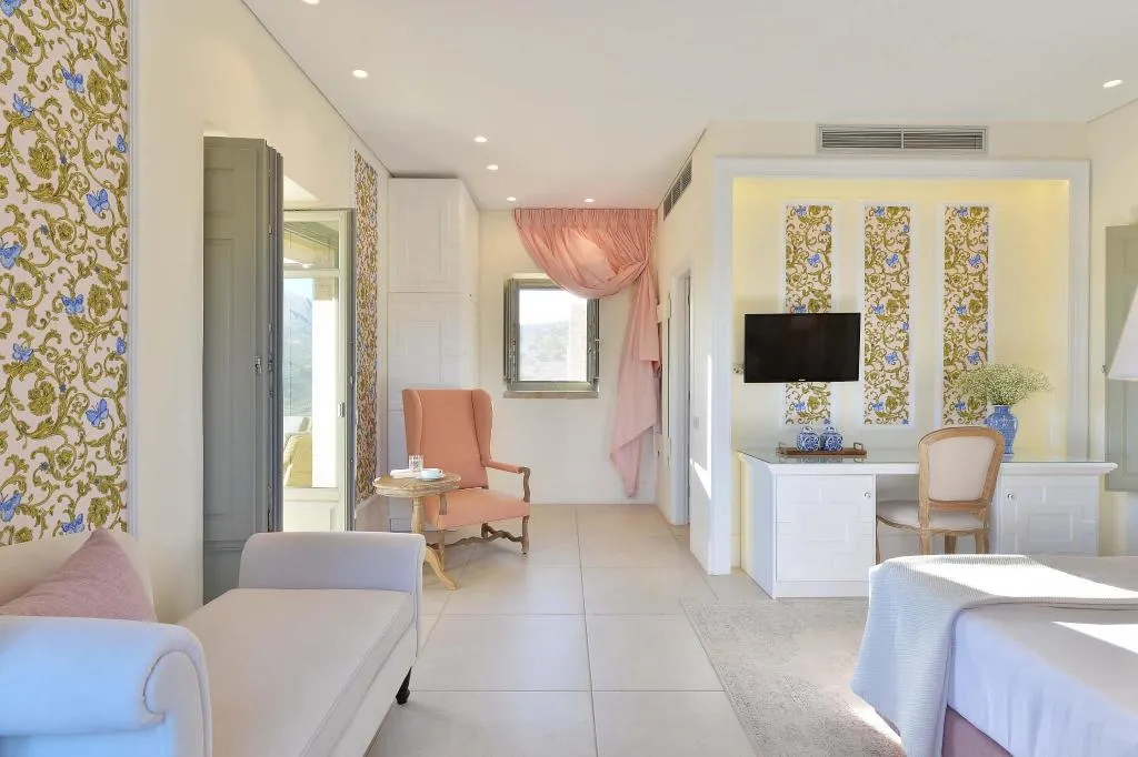 SUITE DELUXE SEA VIEW Room, Akrolithi Boutique Hotel & Suites, Kalamata