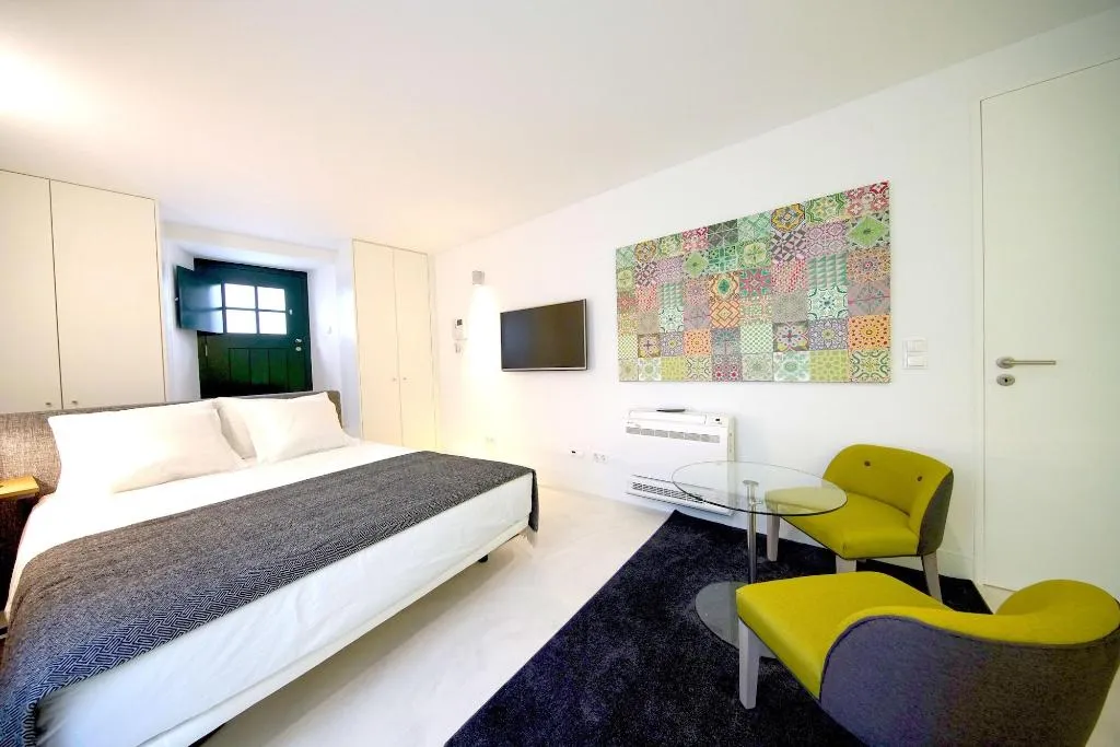 Room, Alma Moura Residences, Lisbon