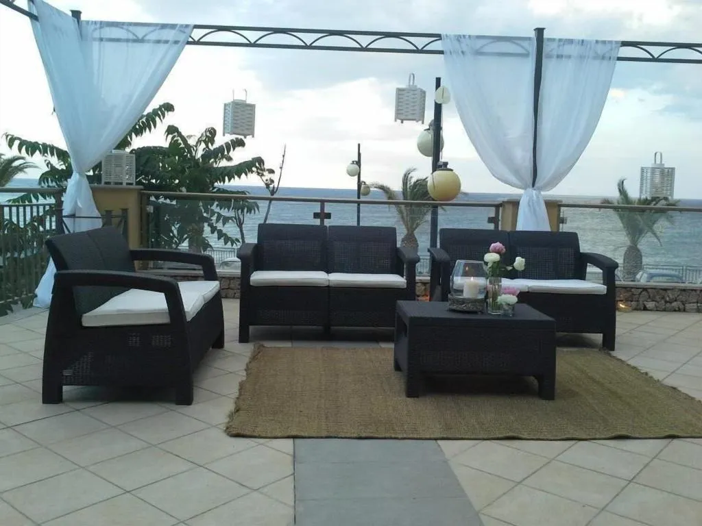 Terrace, Elihotel, Catania