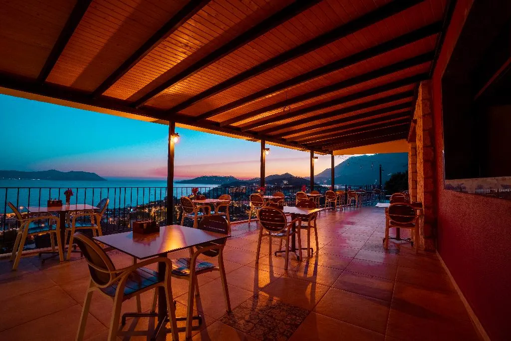 Terrace, Hotel Luna Kas, Dalaman