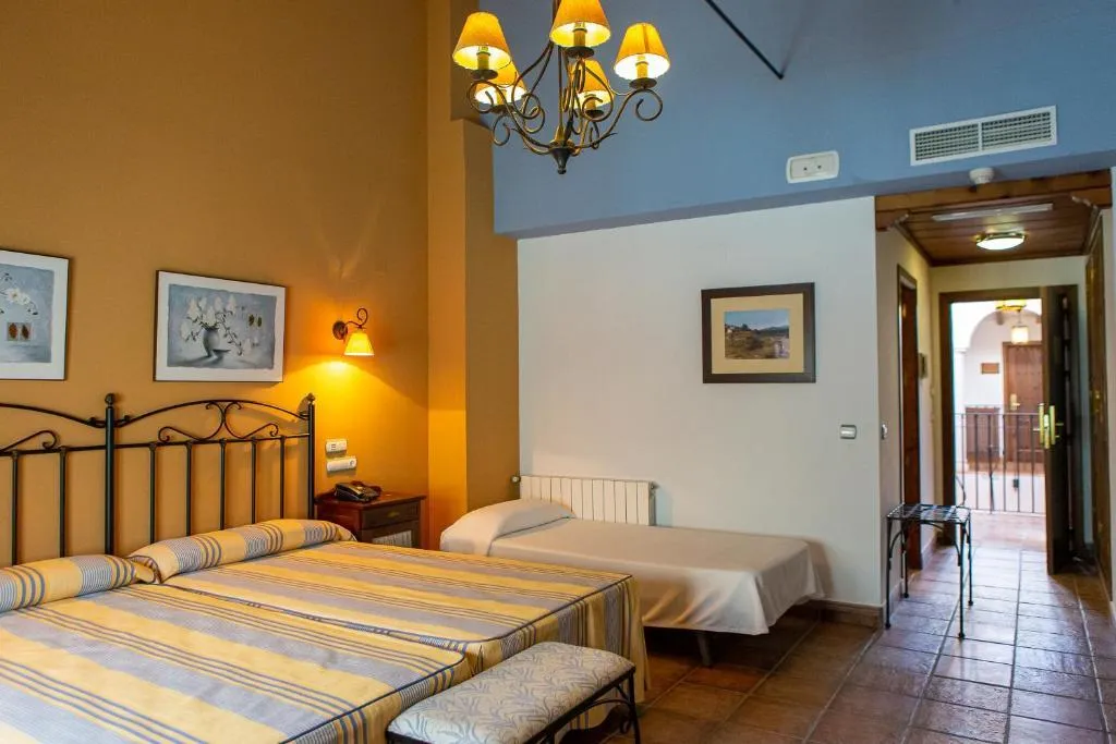 TRIPLE STANDARD Room, Huerta de las Palomas, Costa Del Sol