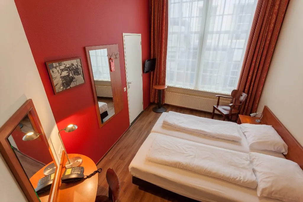 Double or Twin STANDARD Room, A-train, Amsterdam