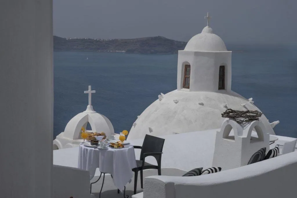 Terrace, Aigialos Luxury Traditional Settlement, Santorini