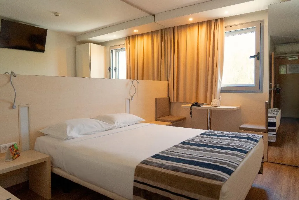 DOUBLE SUPERIOR Room, Park Hotel Porto Aeroporto, Porto