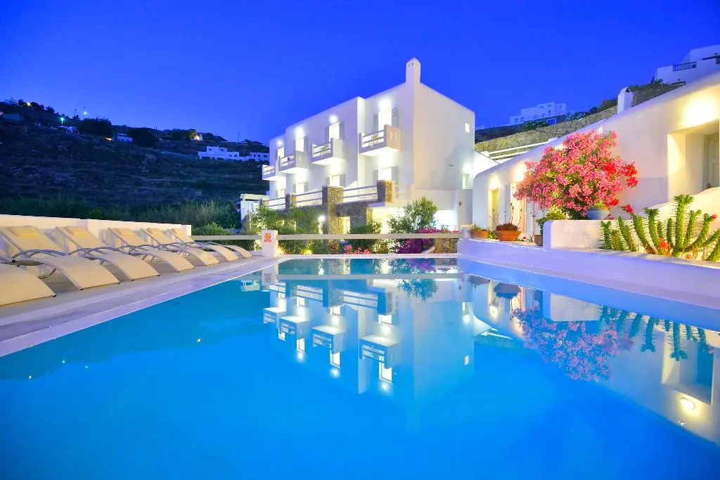 Pool, Paolas Beach, Mykonos