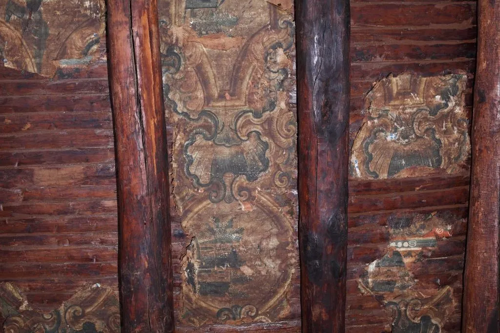 Room, Napolipietrasanta, Naples