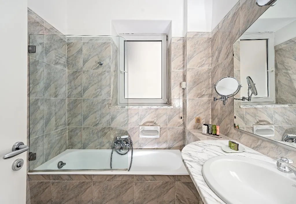 Double or Twin DELUXE SUPERIOR Room, La Floridiana, Naples