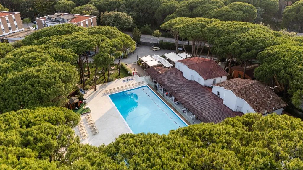 Pool, Club del Sole Jesolo Family Resort, Venice