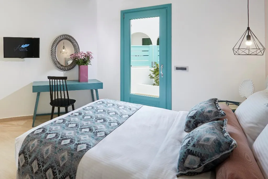 Room, Almyriki Beach Villa, Santorini