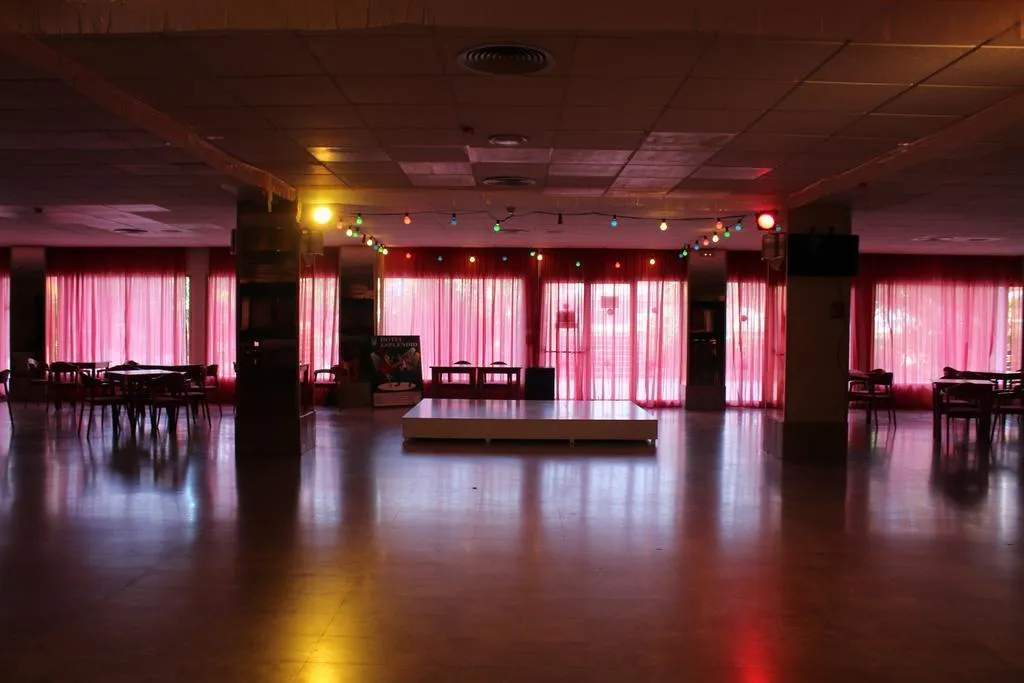 Sports and Entertainment, Esplendid, Costa Brava