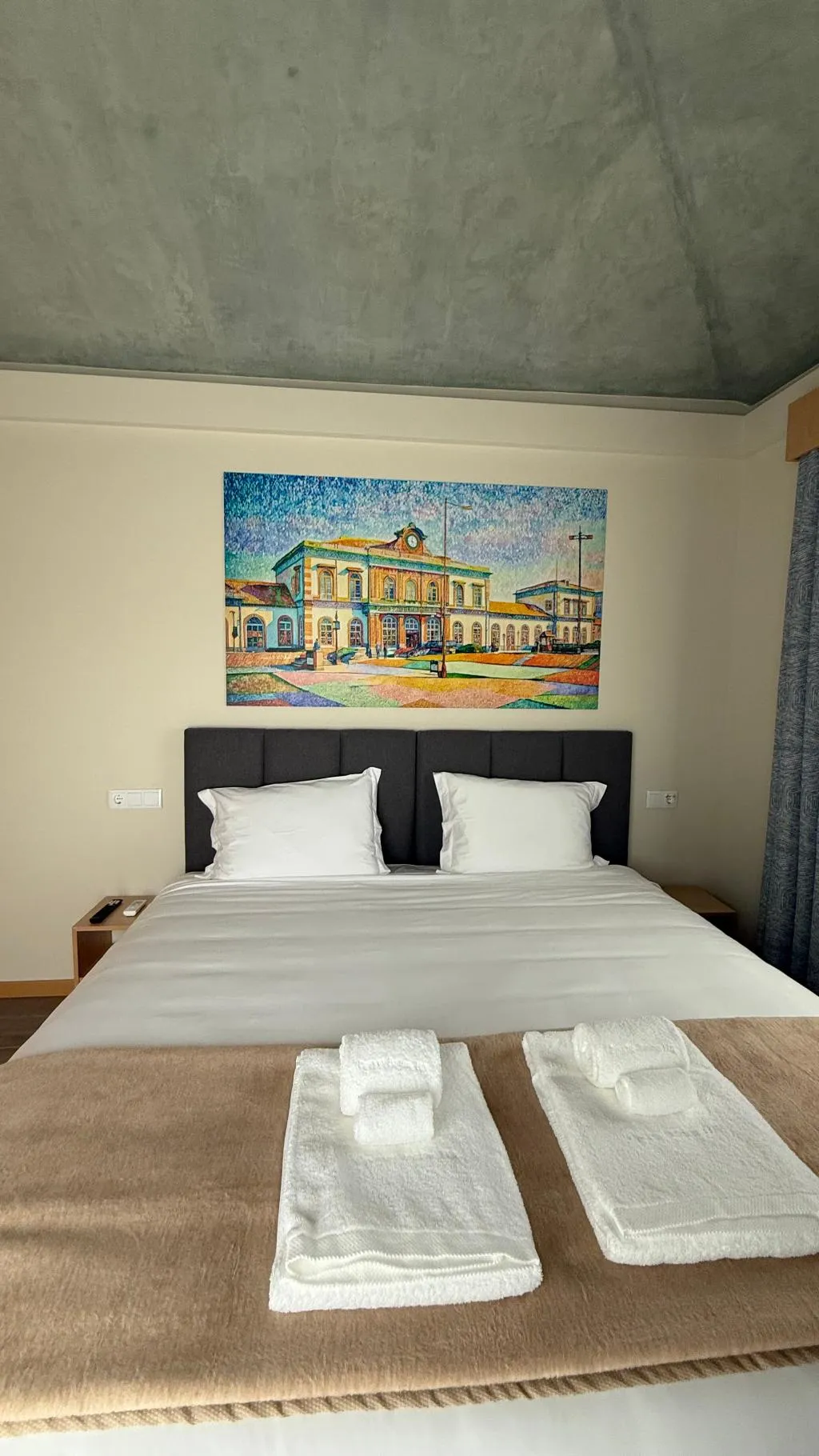 DOUBLE DELUXE Room, Oporto Station Hostel & Rooms, Porto