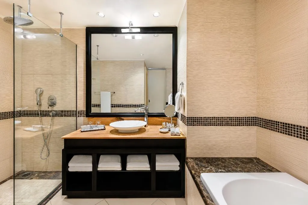 APARTMENT DELUXE TWO BEDROOM Room, Oaks Ibn Battuta Gate Dubai, Dubai