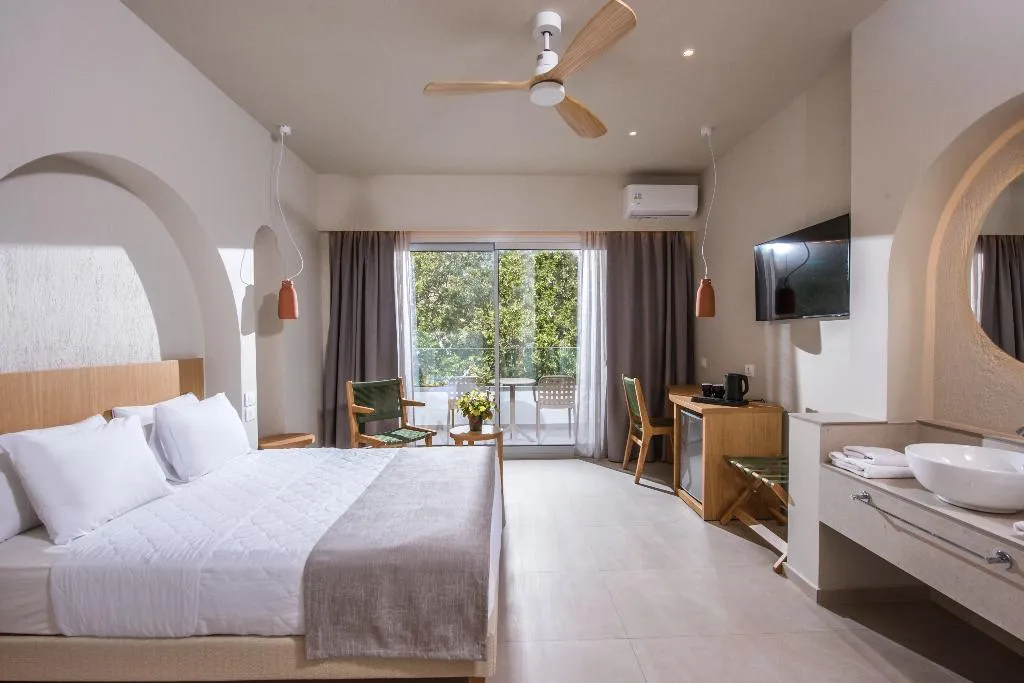 DOUBLE DELUXE Room, South Coast Hotel, Crete