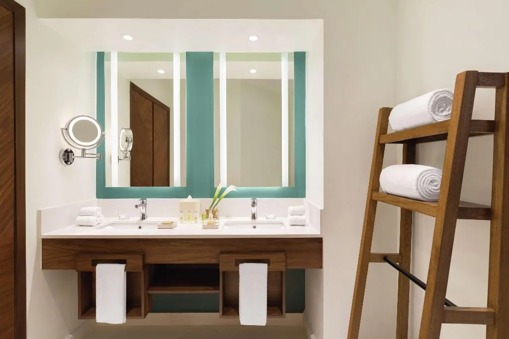 JUNIOR SUITE KING SIZE BED Room, Hyatt Vivid Playa Del Carmen - Adults Only, Playa Del Carmen