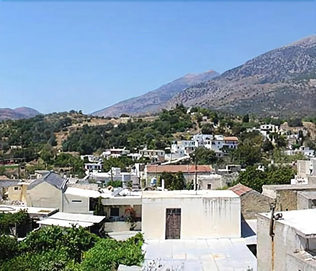 Room, Keramos, Crete
