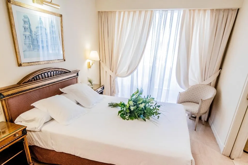 SUITE THREE BEDROOMS Room, Guadalpin Suites, Costa Del Sol