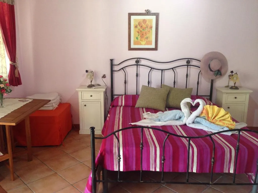 Room, Mandorleto B&B, Catania
