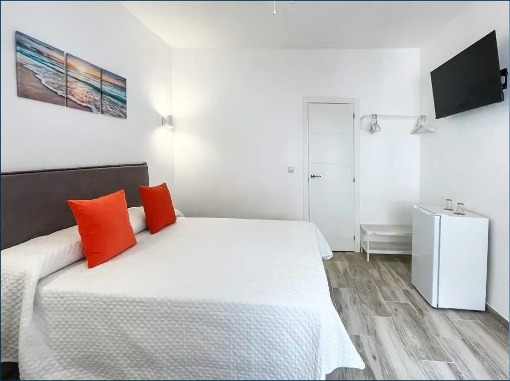 DOUBLE CLASSIC Room, Hostal Micaela, Costa Del Sol
