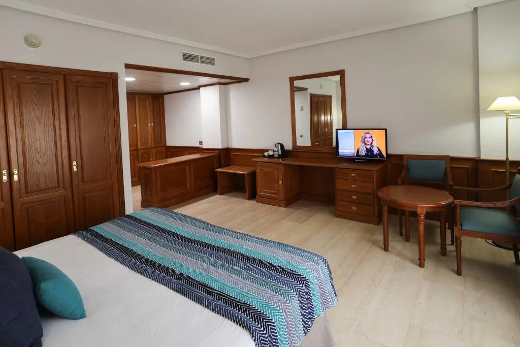 Double or Twin STANDARD Room, Zentral Center - Adults Only, Tenerife