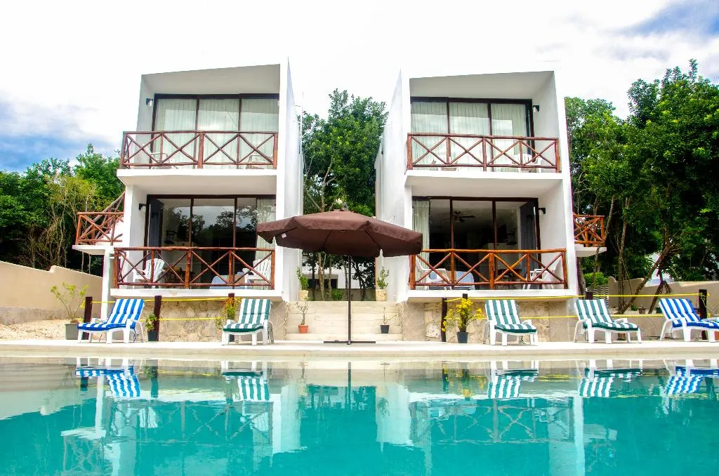 DOUBLE POOL VIEW KING BED Room, Hotel Cenotes Casa Tortuga, Cancun Area
