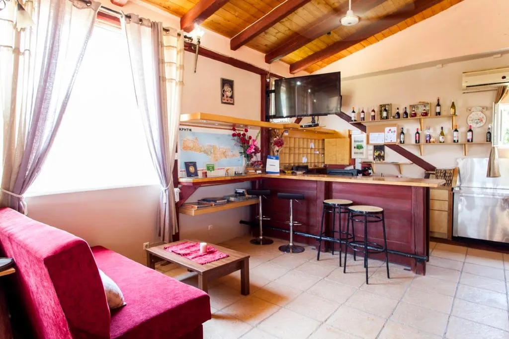 Lobby, Estate Kares, Crete