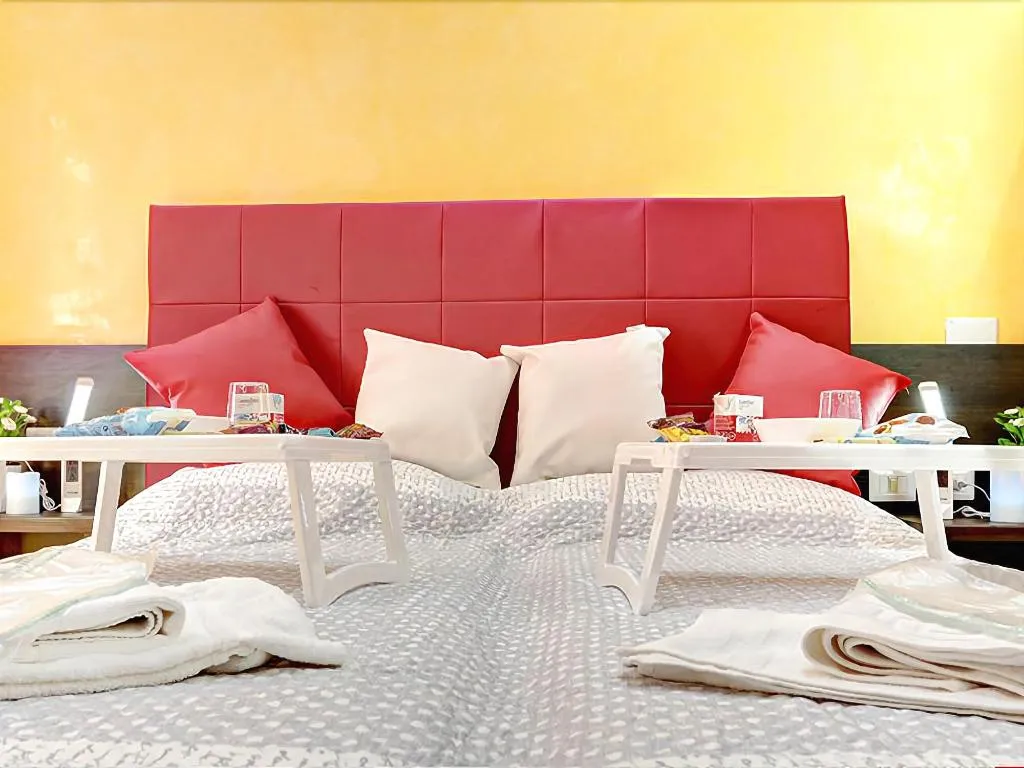 Room, Termini Suites, Naples