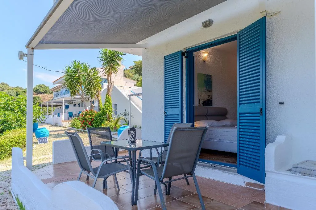 STUDIO SEA VIEW WITH TERRACE Room, Metaxatos Apartments, Kefallinia