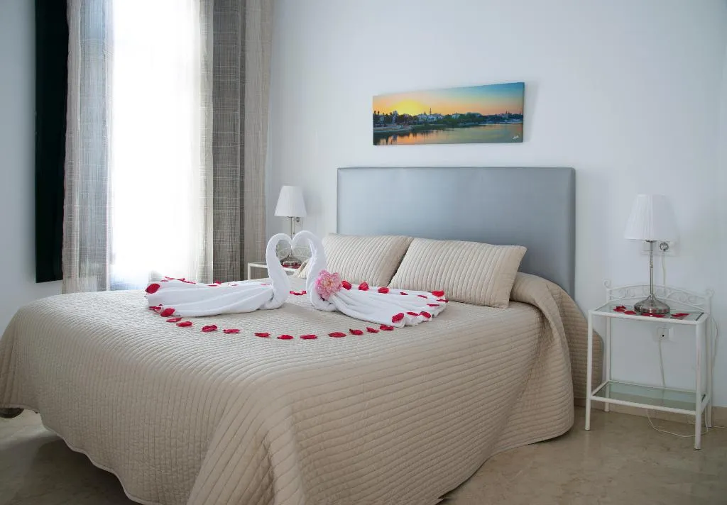APARTMENT SUPERIOR Room, Corral de los Chícharos, Seville
