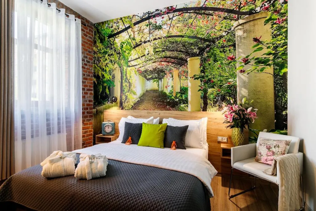 Room, Art & Garden Residence, Krakow