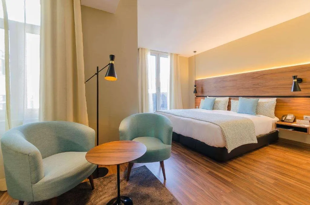 Room, Vincci Liberdade, Lisbon