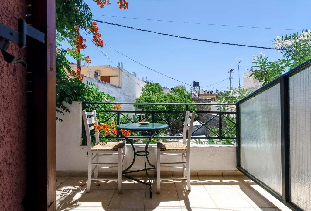 Room, Keramos, Crete