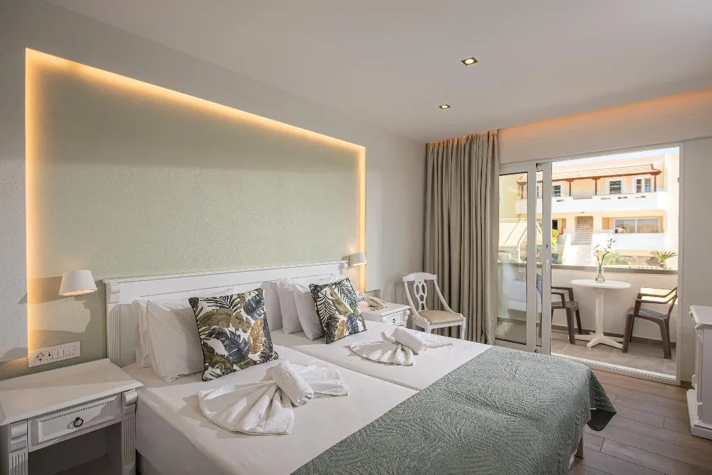 Double or Twin GARDEN VIEW Room, Alexander House, Crete