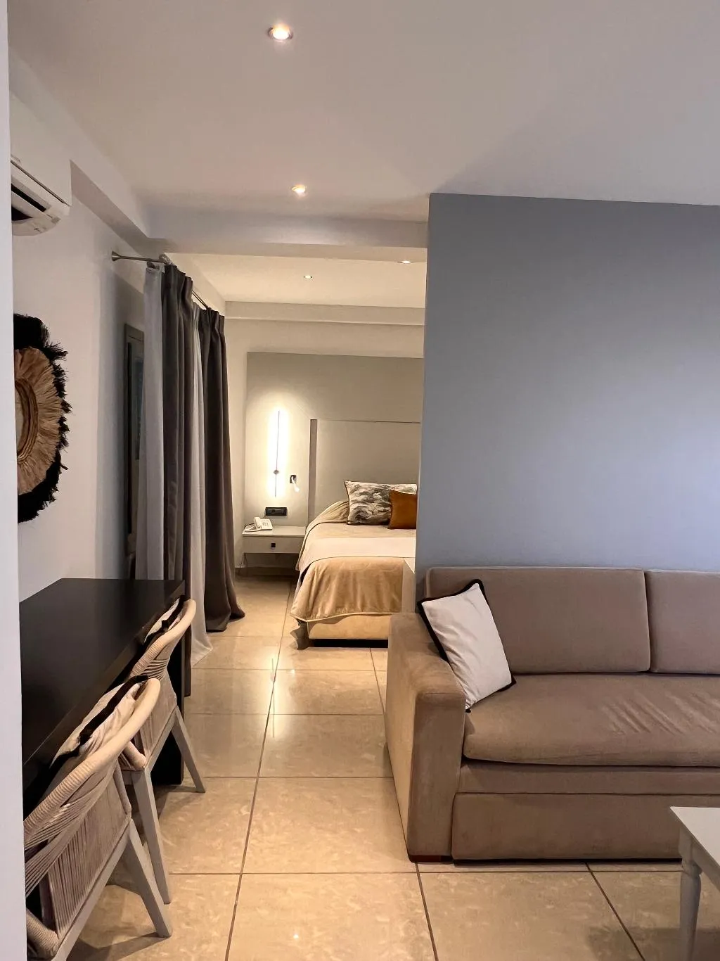 TRIPLE SUPERIOR Room, Theoxenia Boutique Hotel, Santorini
