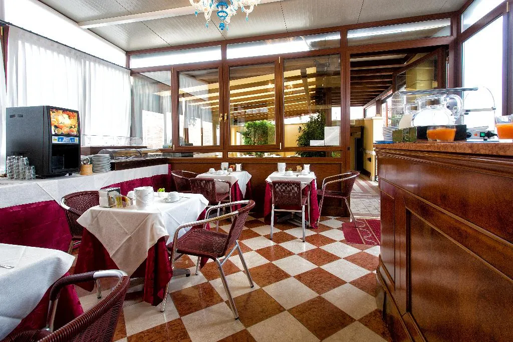 Restaurant, Hotel Conterie, Venice