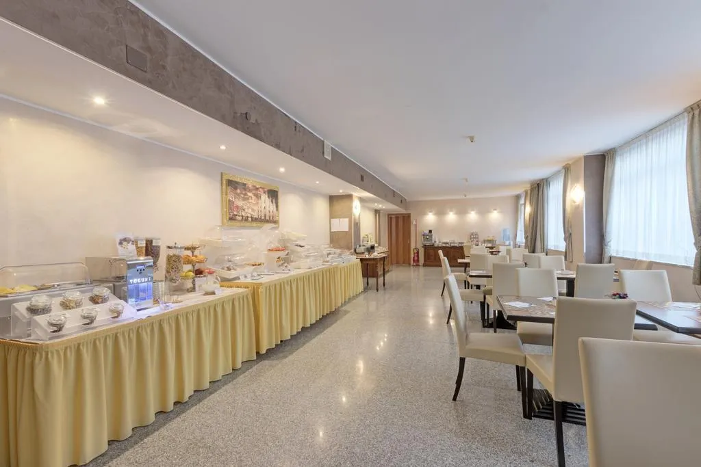 Restaurant, Concorde Fiera, Milan