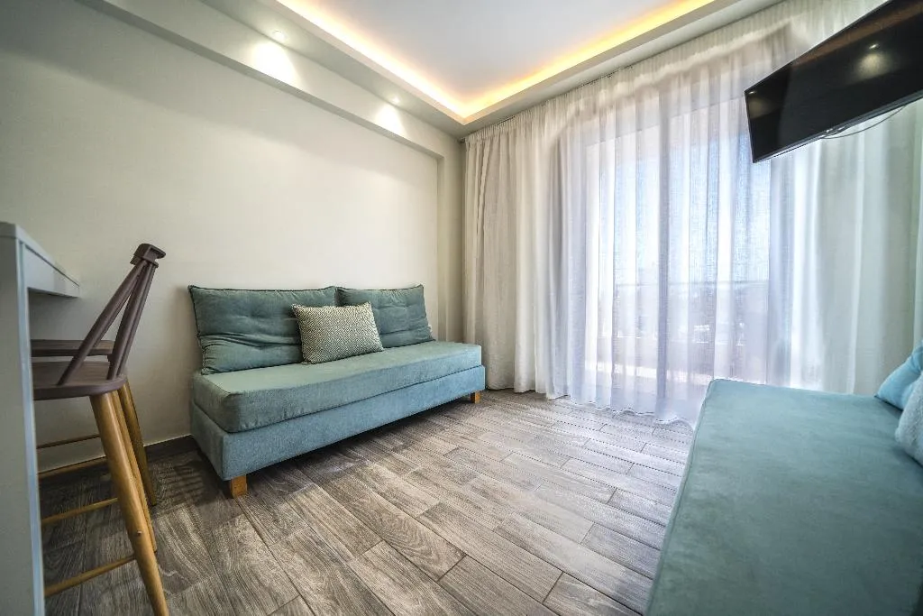 APARTMENT SUPERIOR SEA VIEW Room, Porto Kalamaki, Crete