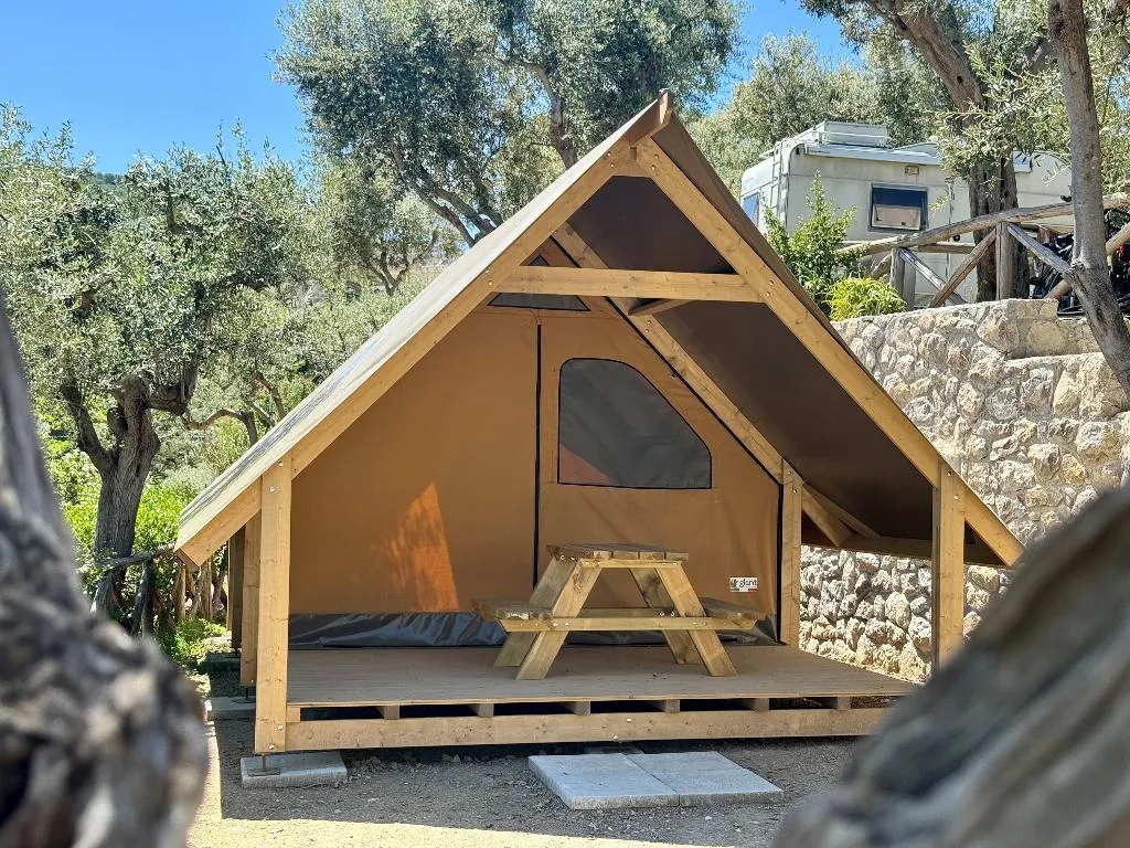 Tent STANDARD Room, Hostel & Glamping Santa Fortunata, Naples
