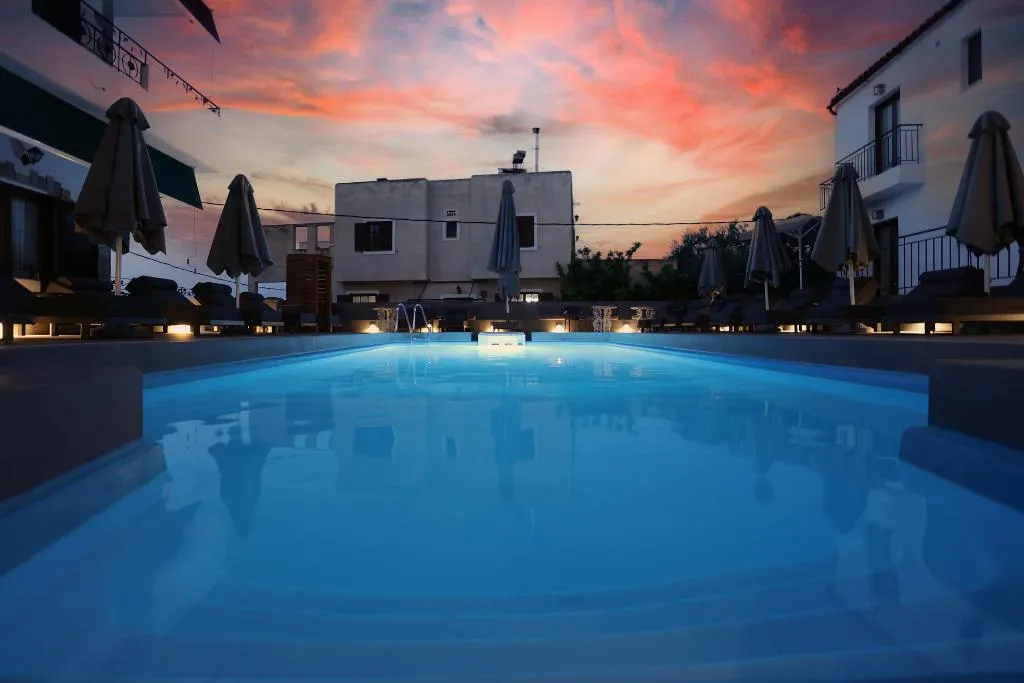 Pool, Yianna Hotel, Kefallinia