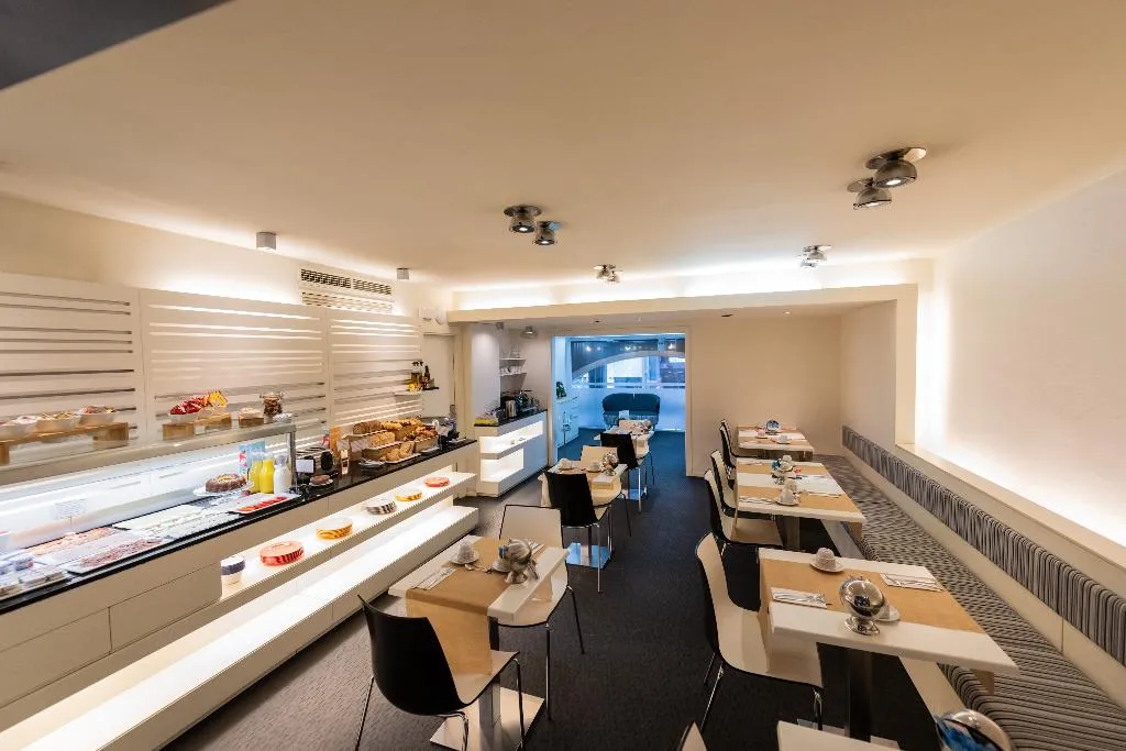 Restaurant, Atenea Rekord Suites, Barcelona