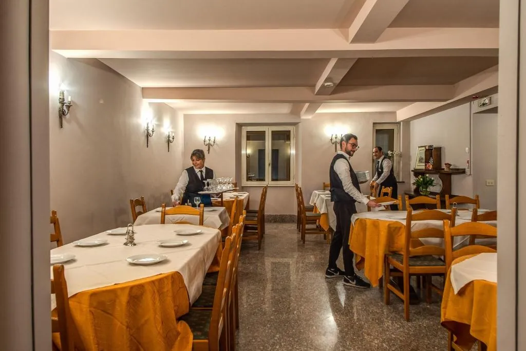 Restaurant, Madison, Rome