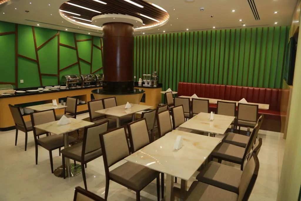 Restaurant, Tulip Al Barsha Hotel Apartments, Dubai