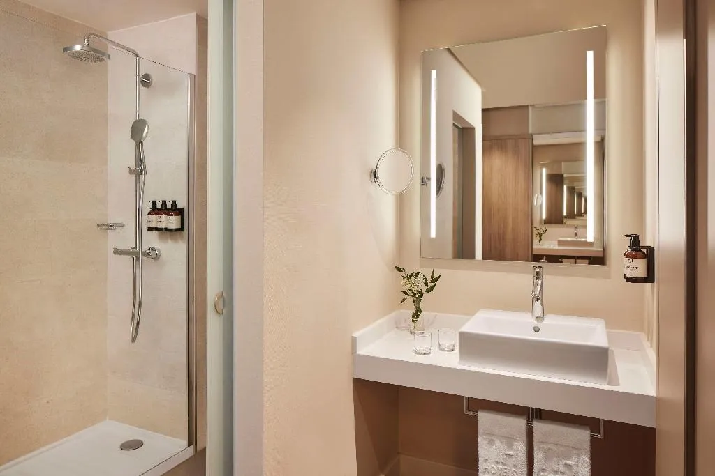 DOUBLE SUPERIOR Room, NH Sevilla Plaza de Armas, Seville