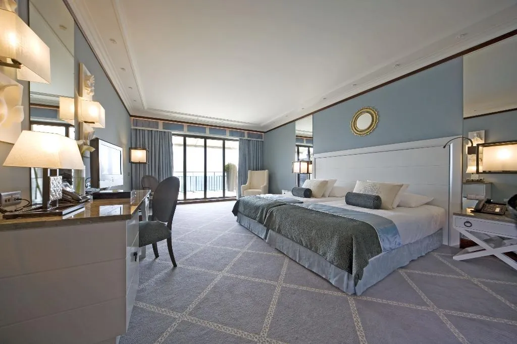 Double or Twin SUPERIOR SEA VIEW Room, Grande Real Villa Italia Hotel & Spa, Lisbon