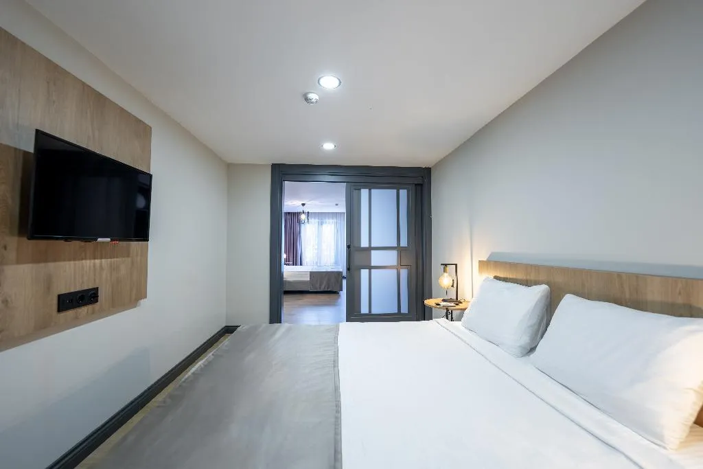 SUITE TWO DOUBLE BEDS NON SMOKING Room, Leliko Suites, Antalya