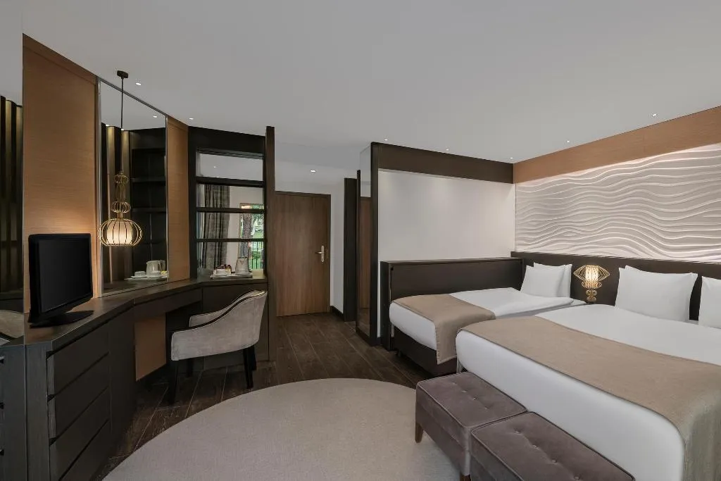 DOUBLE CLUB LAND VIEW Room, Papillon Belvil, Antalya