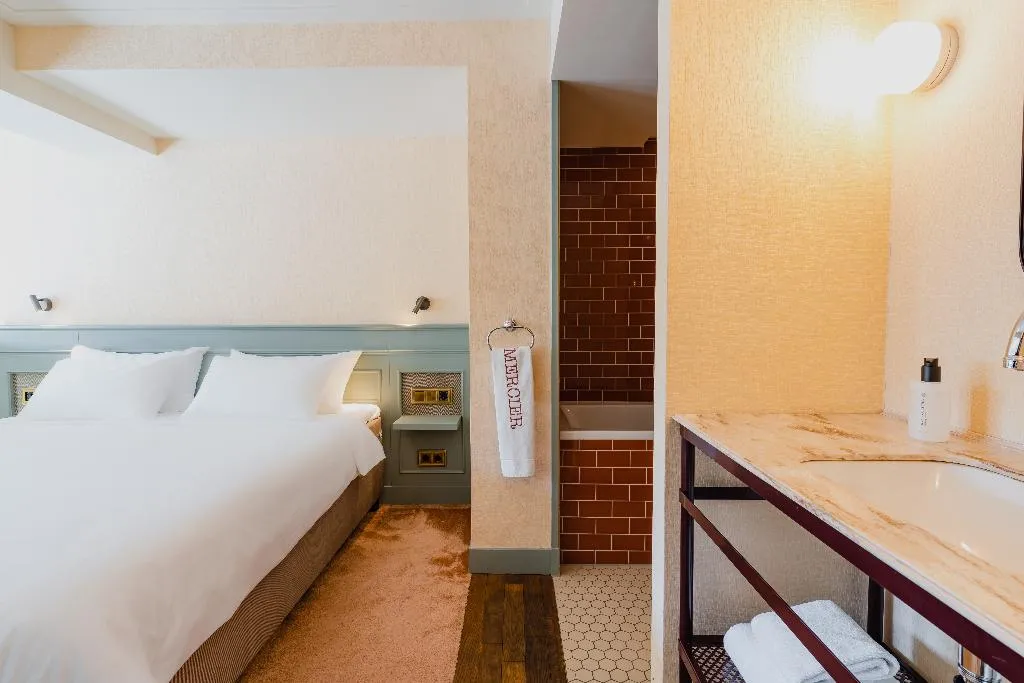 Double or Twin COMFORT Room, Hotel Mercier, Amsterdam